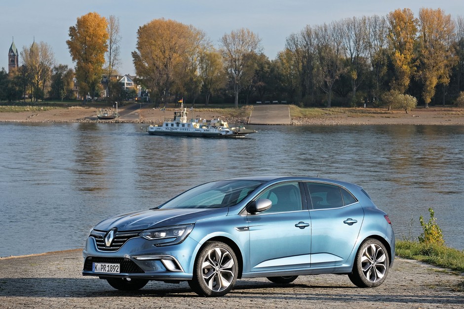 Renault Megane TCe 130 GT - zadziwiająco łatwa przeprawa!