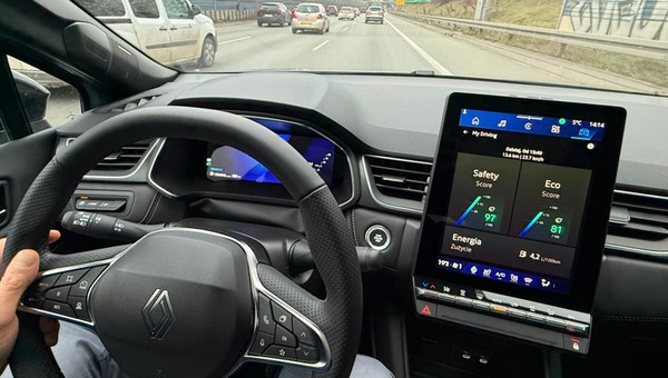 Renault Symbioz – ekodriving w mieście