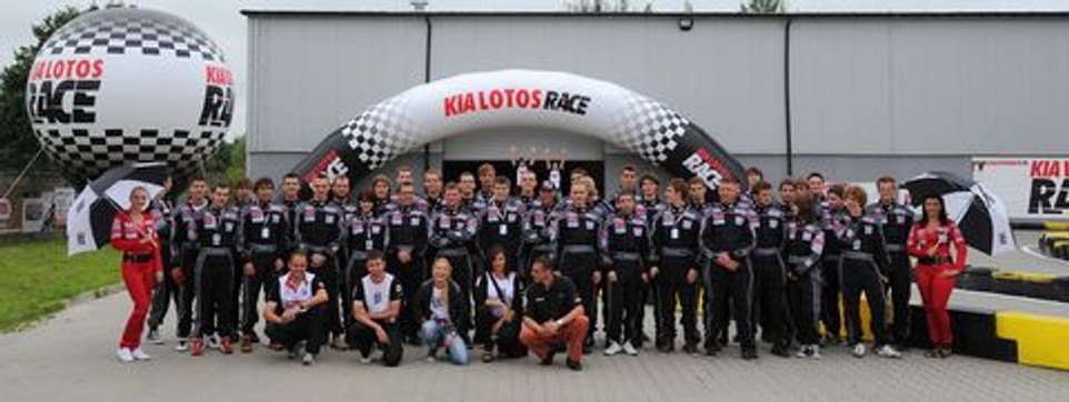 Deszczowe rozstanie z gokartami