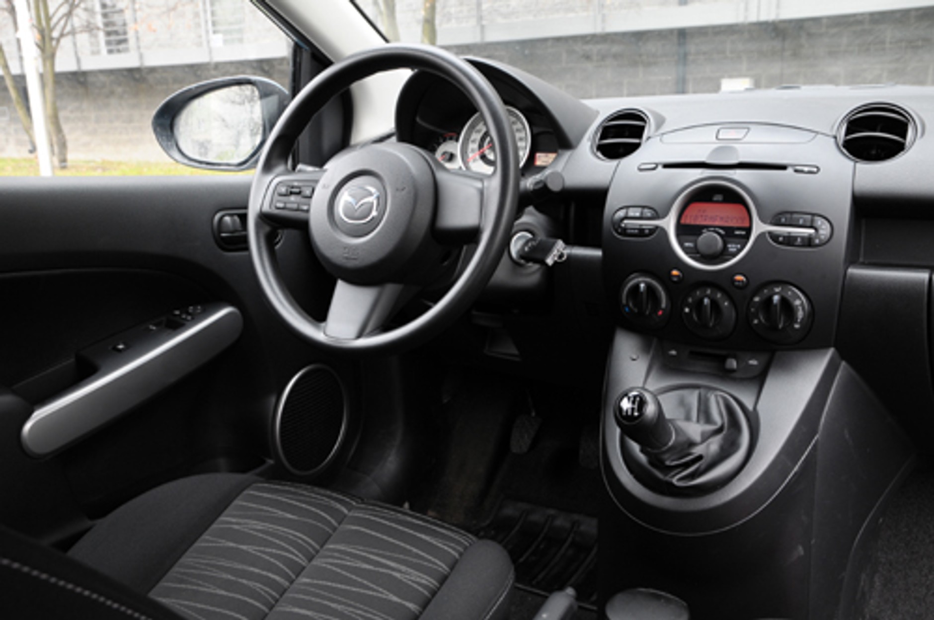 Mazda 2 1.4 MZ-CD Exclusive - Wcale nie żal diesla