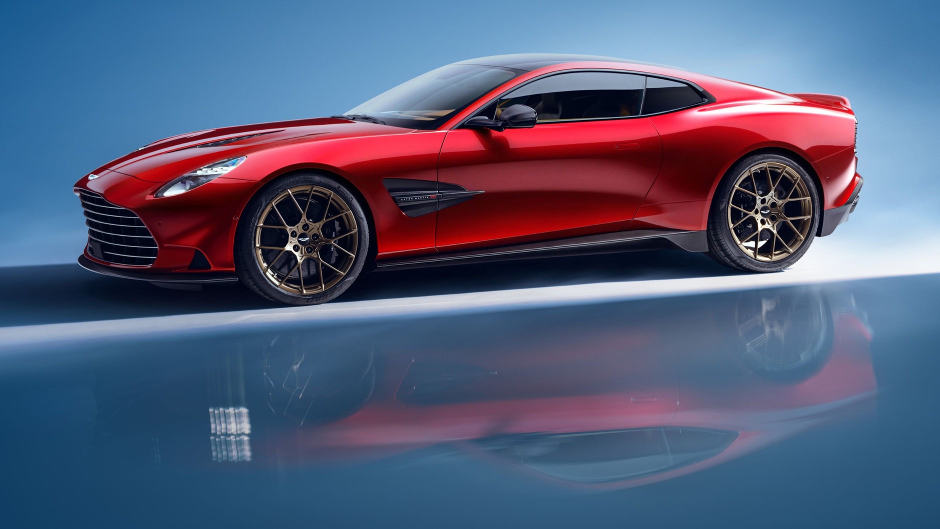 Aston Martin Vanquish