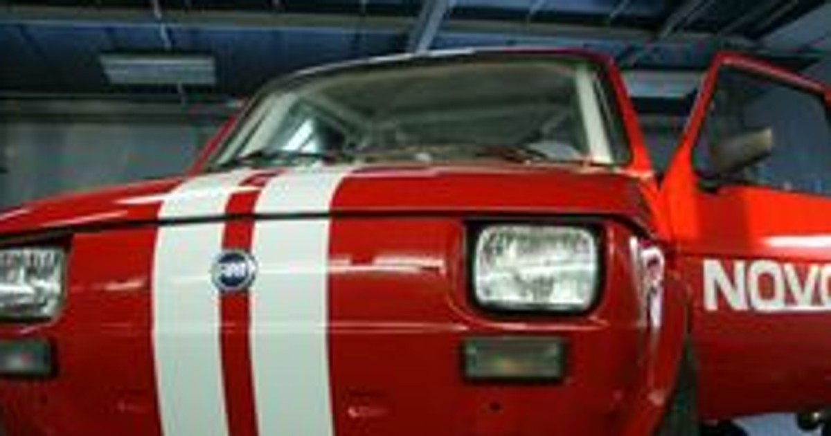 Maluch kontra Ferrari na Nürburgringu
