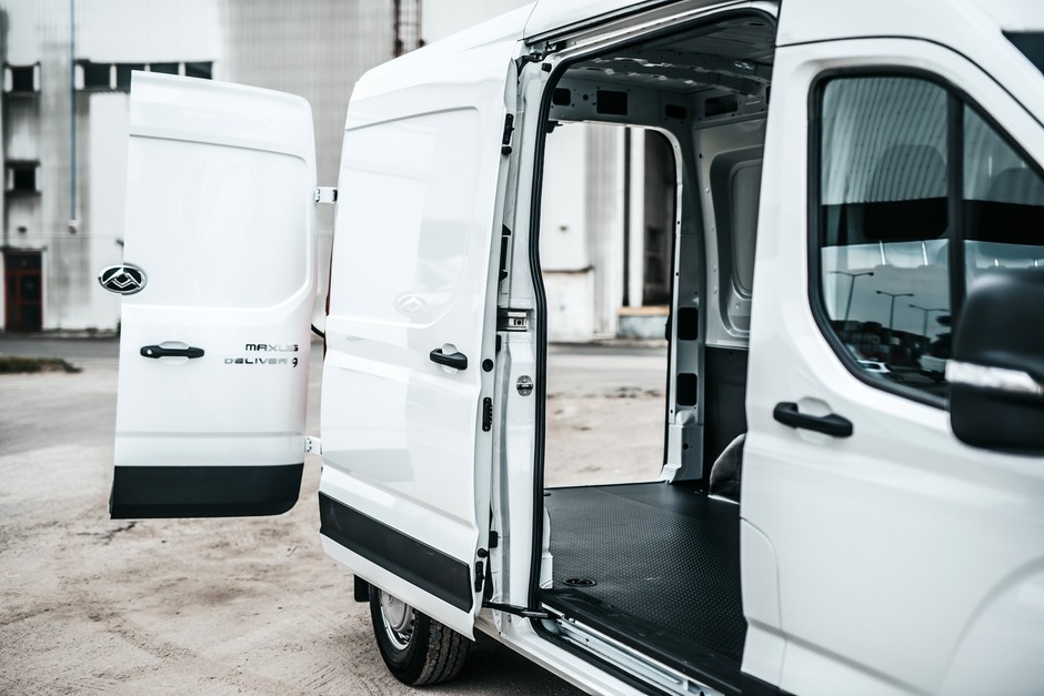 Maxus Deliver 9