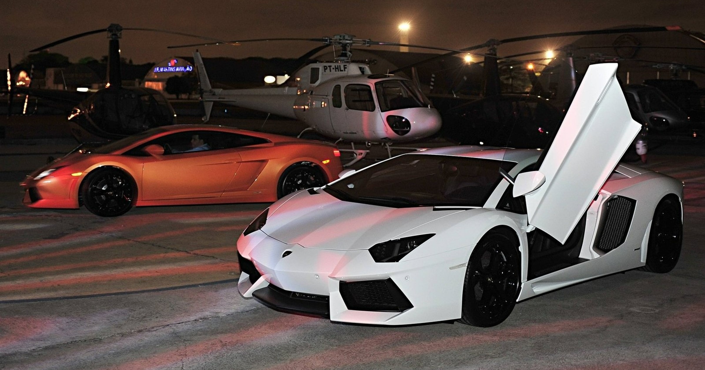 Lamborghini Aventador LP700-4 - zdj. poglądowe