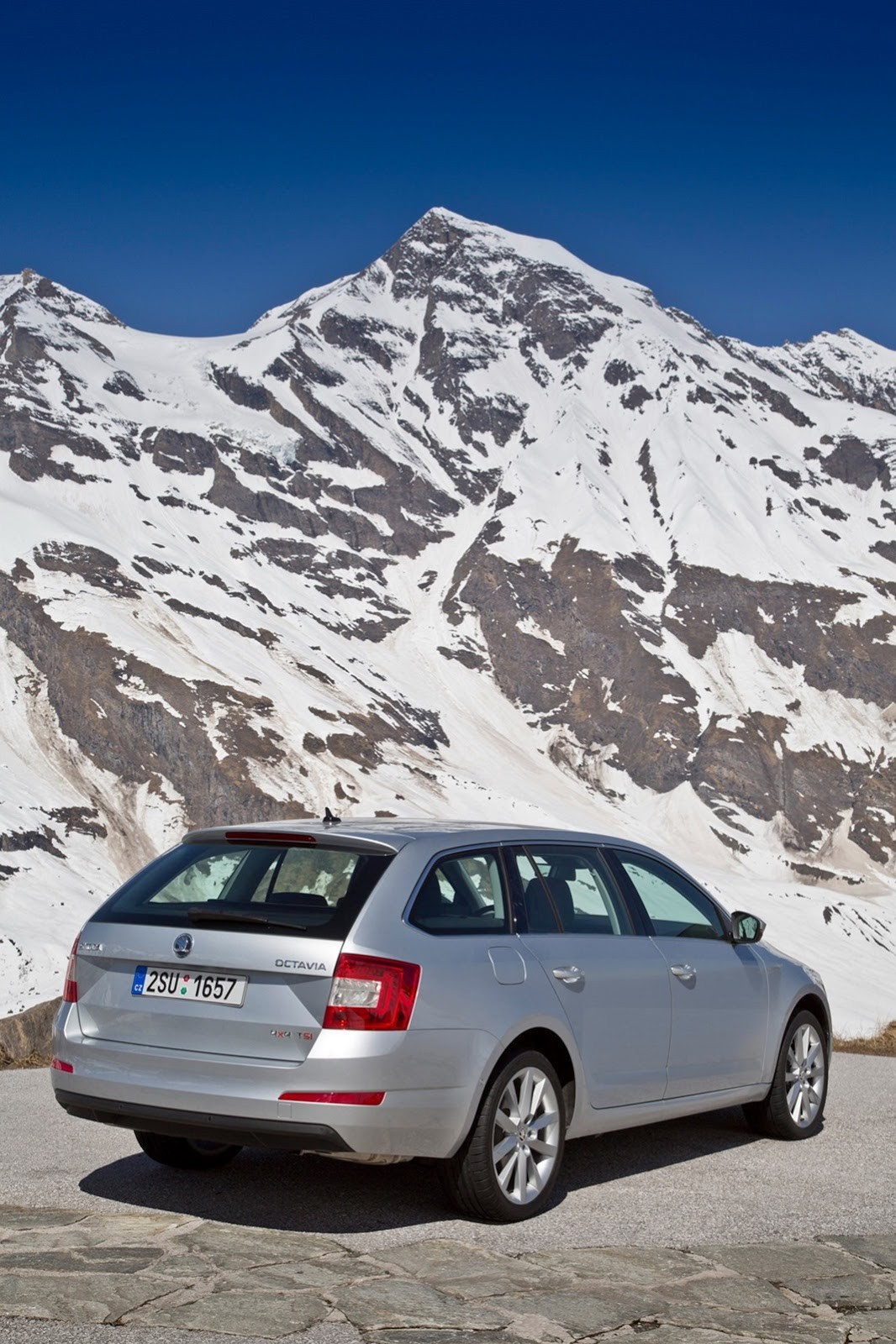 Skoda Octavia Combi 4x4: stworzona na kiepskie drogi