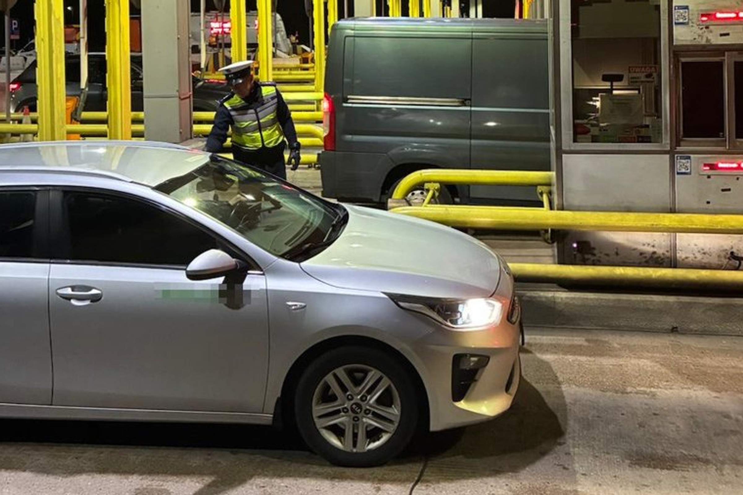 Duża akcja policji na autostradzie A1. "Od Gdańska aż po Łódź"
