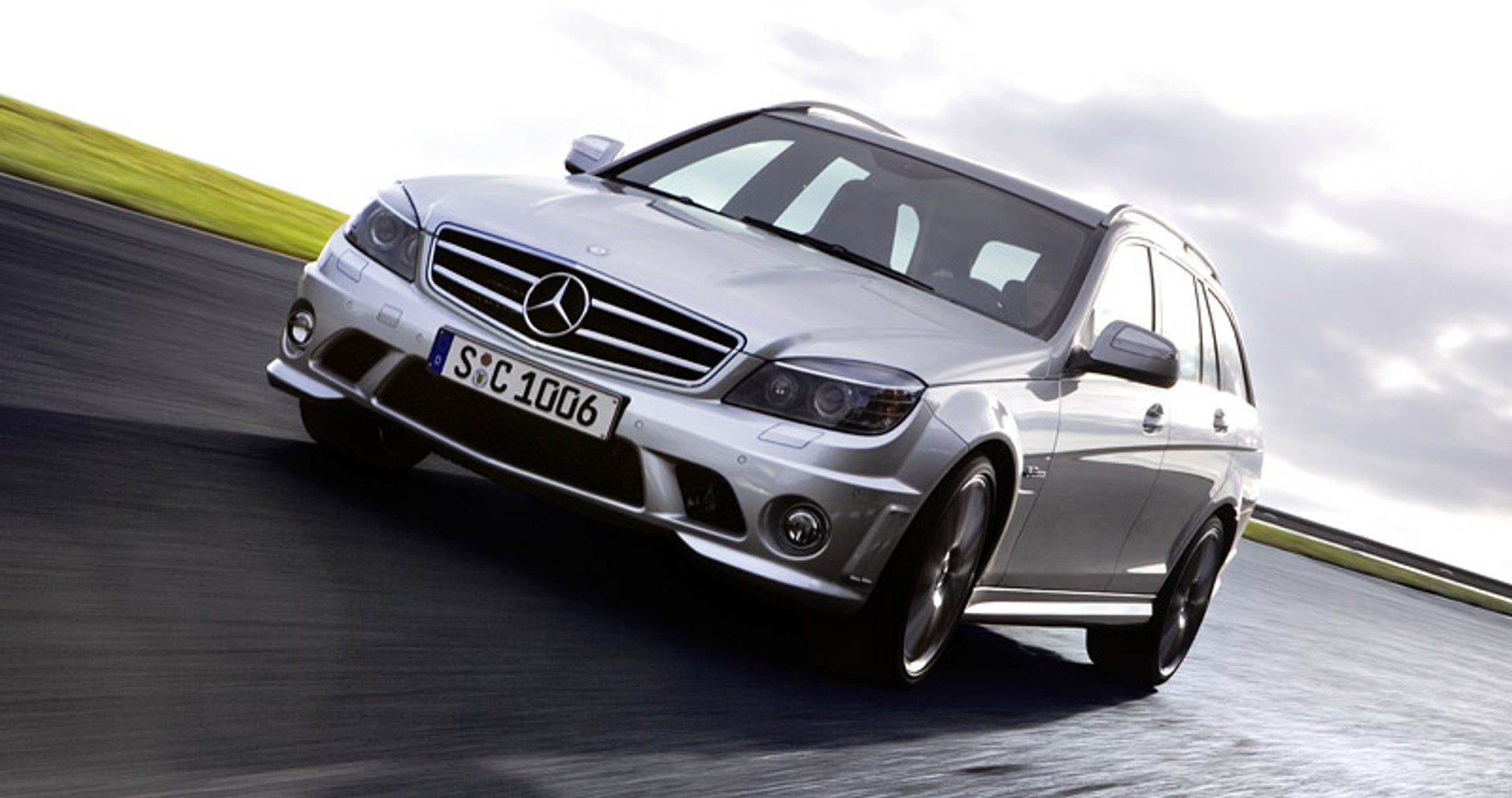 Mercedes-AMG GmbH: 24 200 sprzedanych pojazdów w 2008 roku – nowy rekord