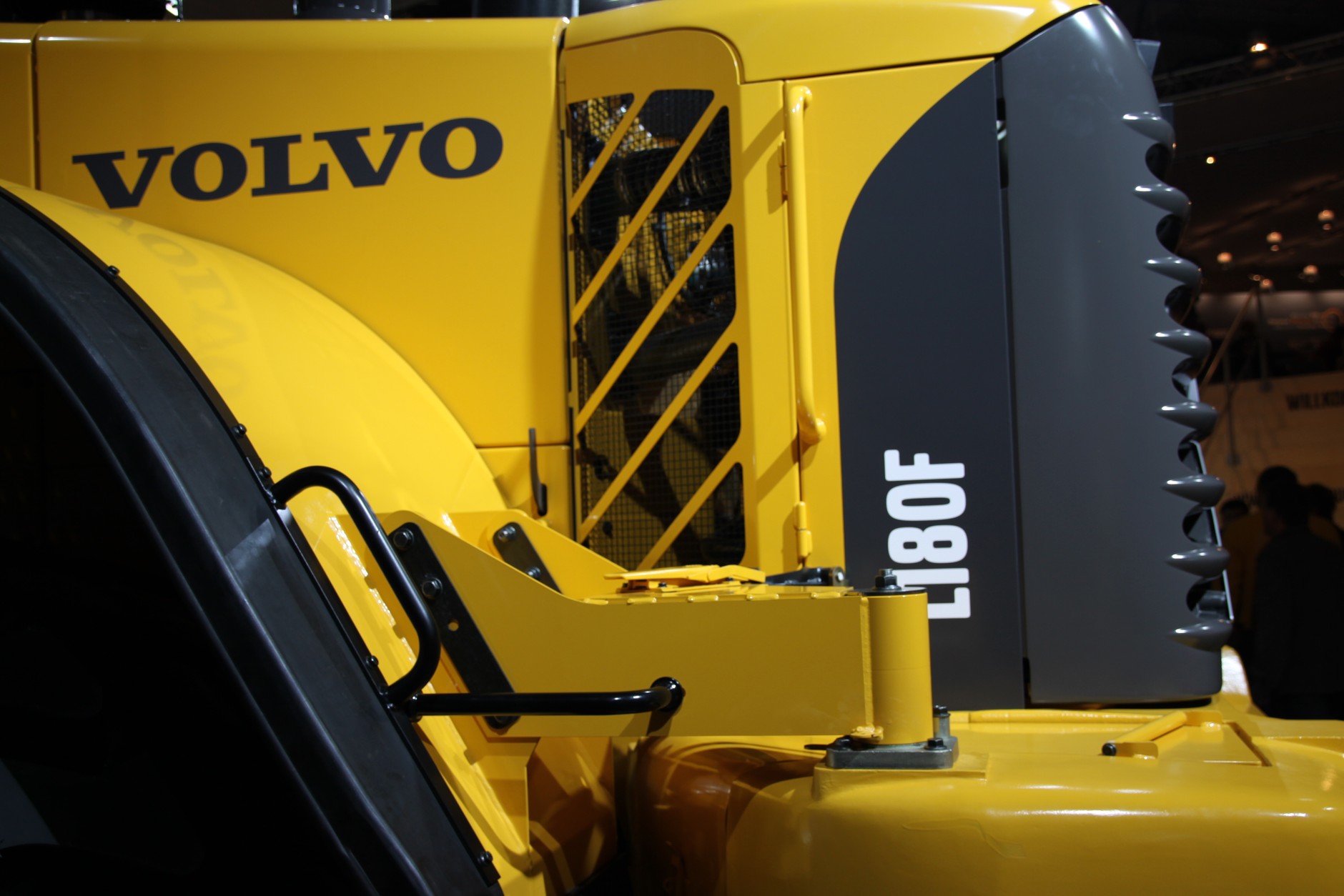 Volvo L180F