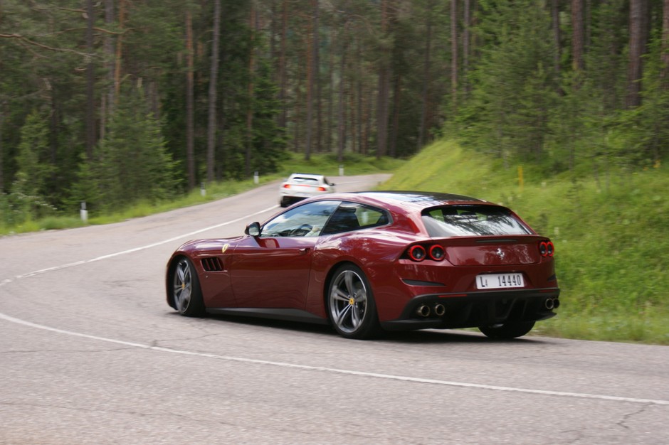 Ferrari GTC4 Lusso