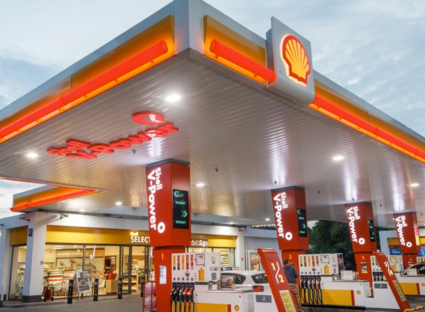 Shell odchodzi od stacji paliw? Zaczyna na poważnie zajmować się innym biznesem