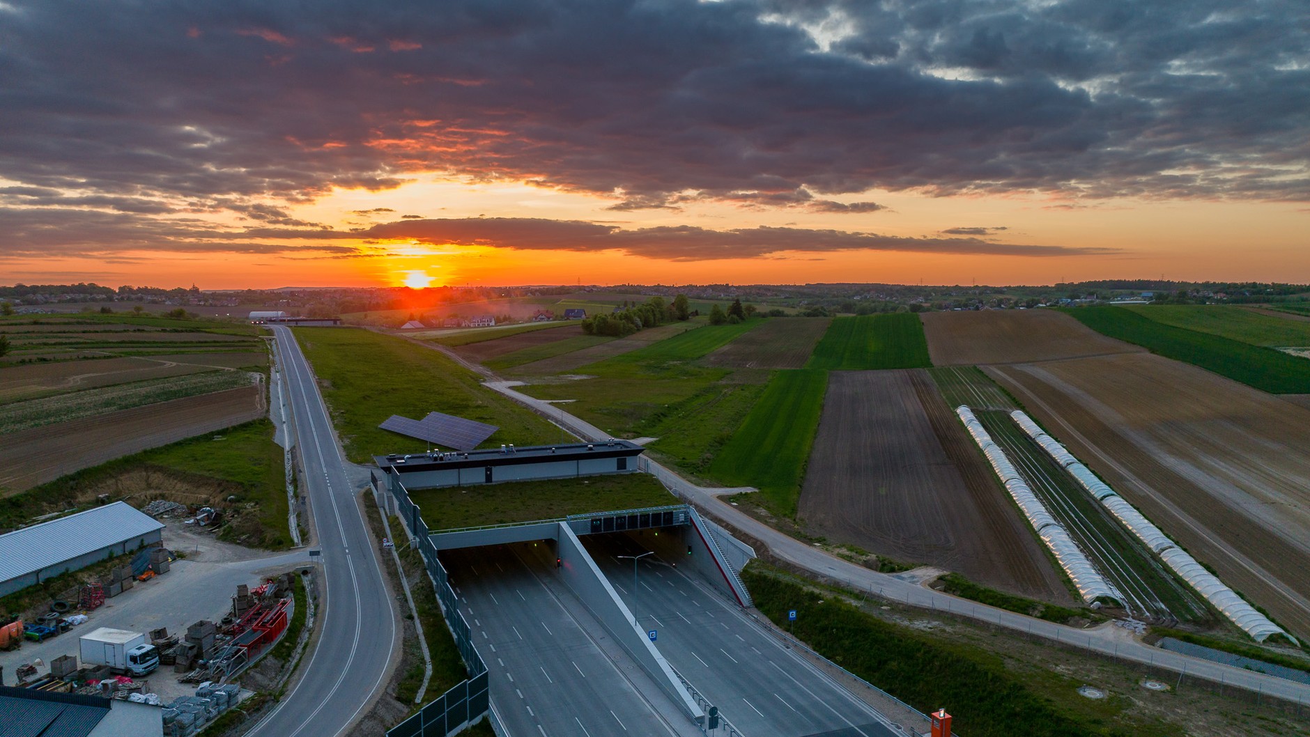 S52 Północna Obwodnica Krakowa, węzeł Batowice i tunel