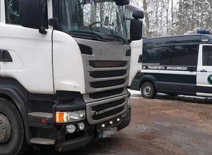 Brak drobnego elementu unieruchomił ciężarówkę. ITD była nieugięta