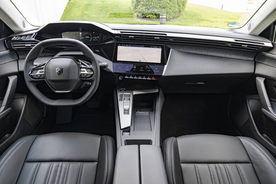 Test the Best – Peugeot 408