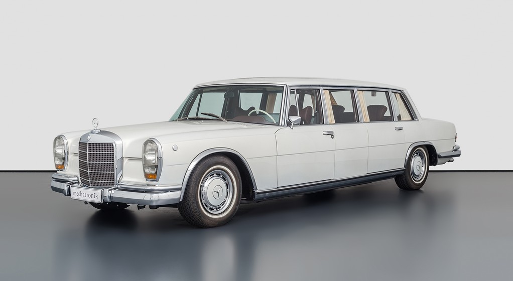Mercedes-Benz W 100 600 Pullman 1 of 1 restomod