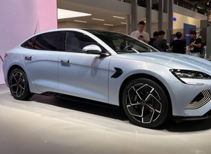 Chiński model w finale międzynarodowego konkursu motoryzacyjnego. Czyżby świat się kończył?