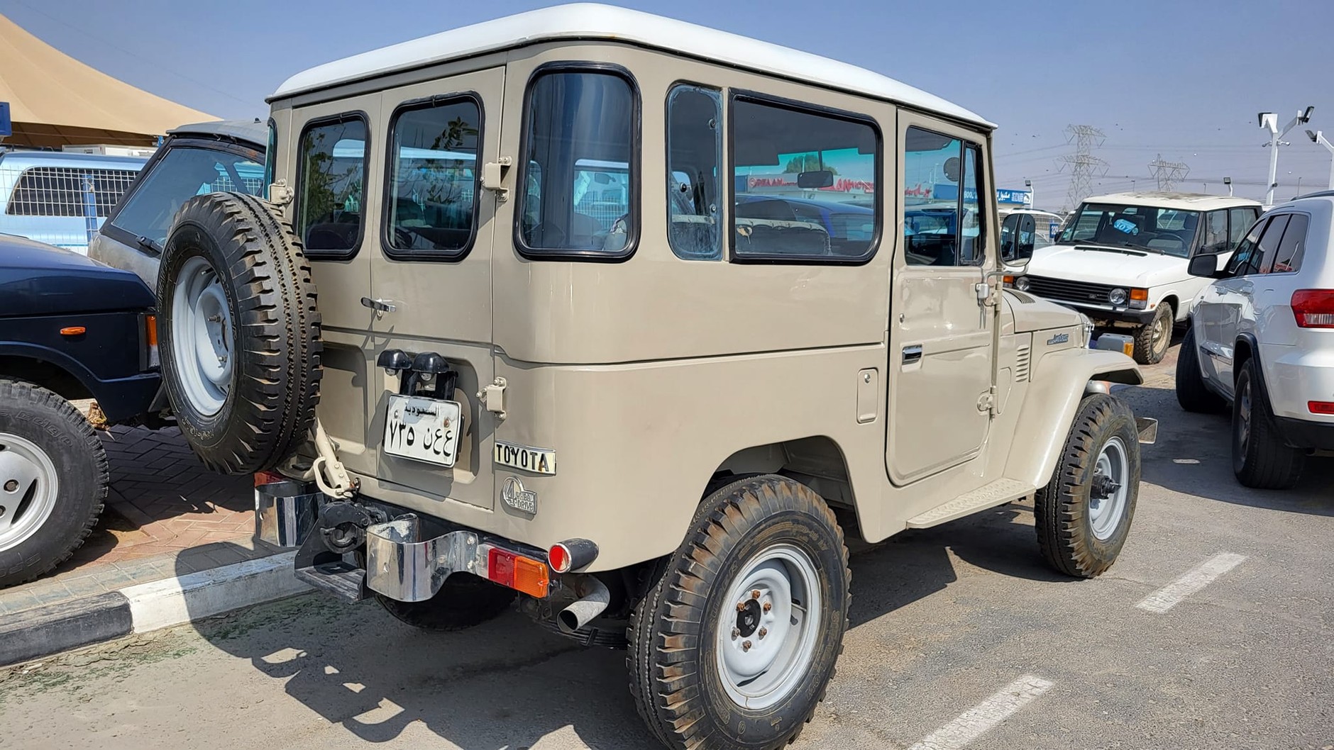 Samochody z ofert sprzedaży z Dubaju