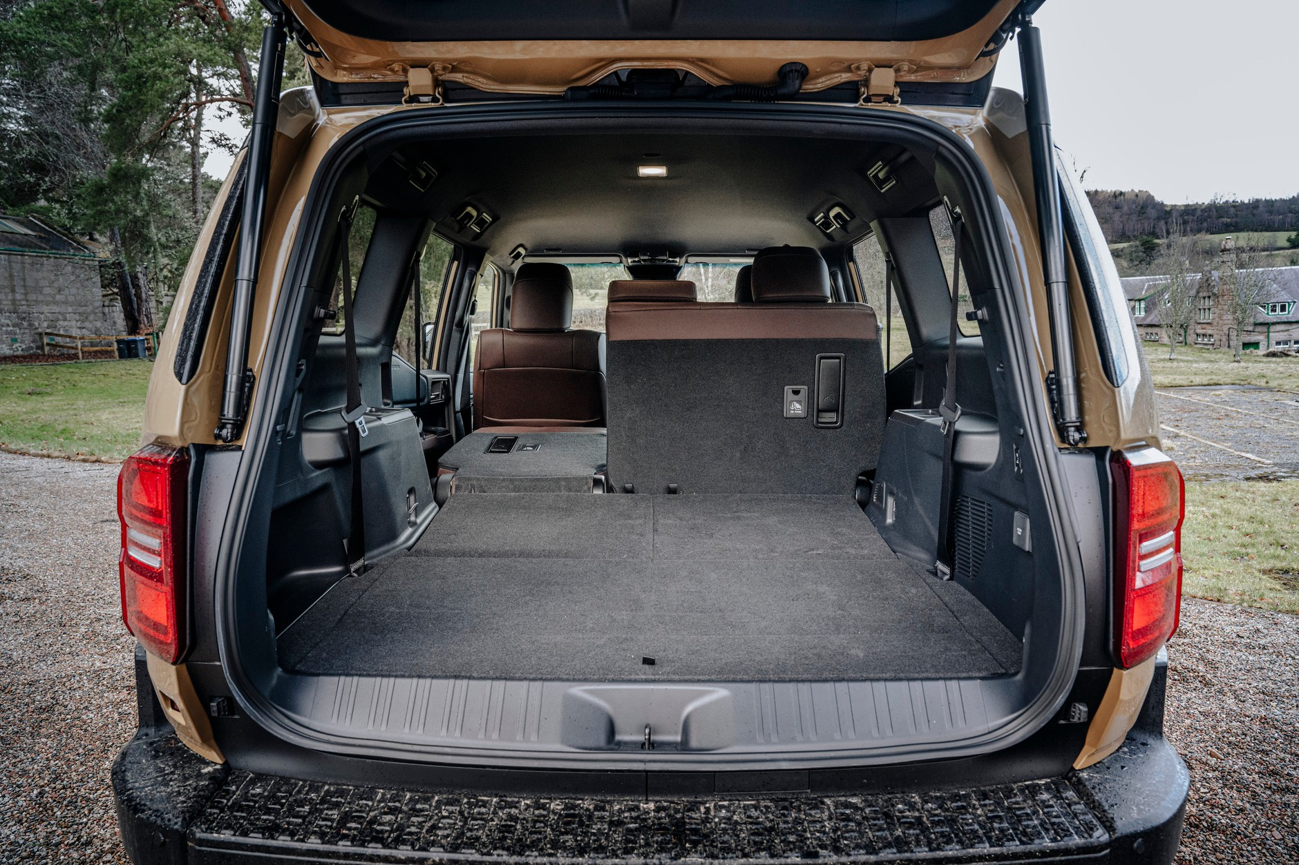 Nowa Toyota Land Cruiser