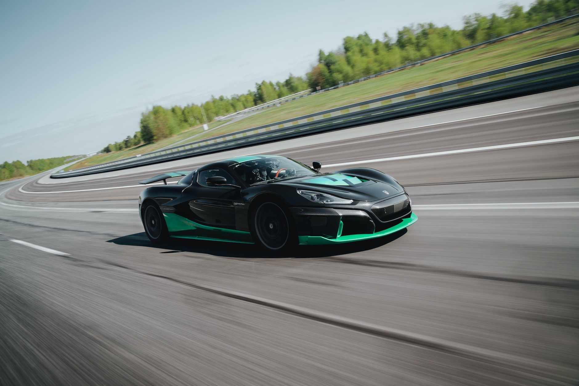 Rimac Nevera pobił 23 rekordy w jeden dzień