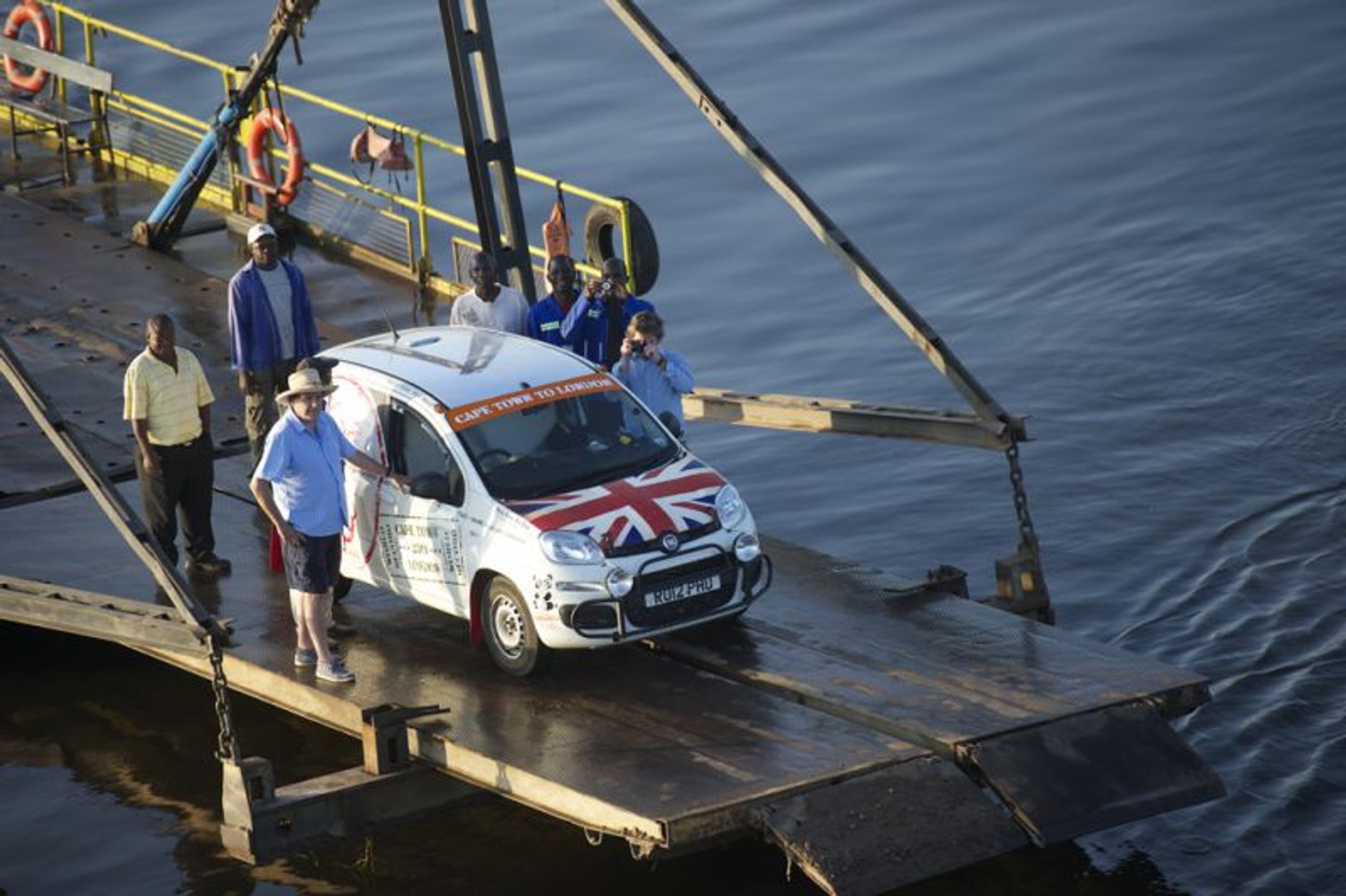 10 000 mil Fiatem Panda non stop