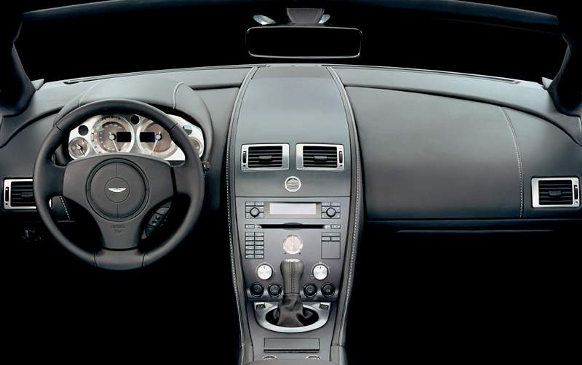 Aston Martin V8 Vantage: więcej mocy dla starszych wersji