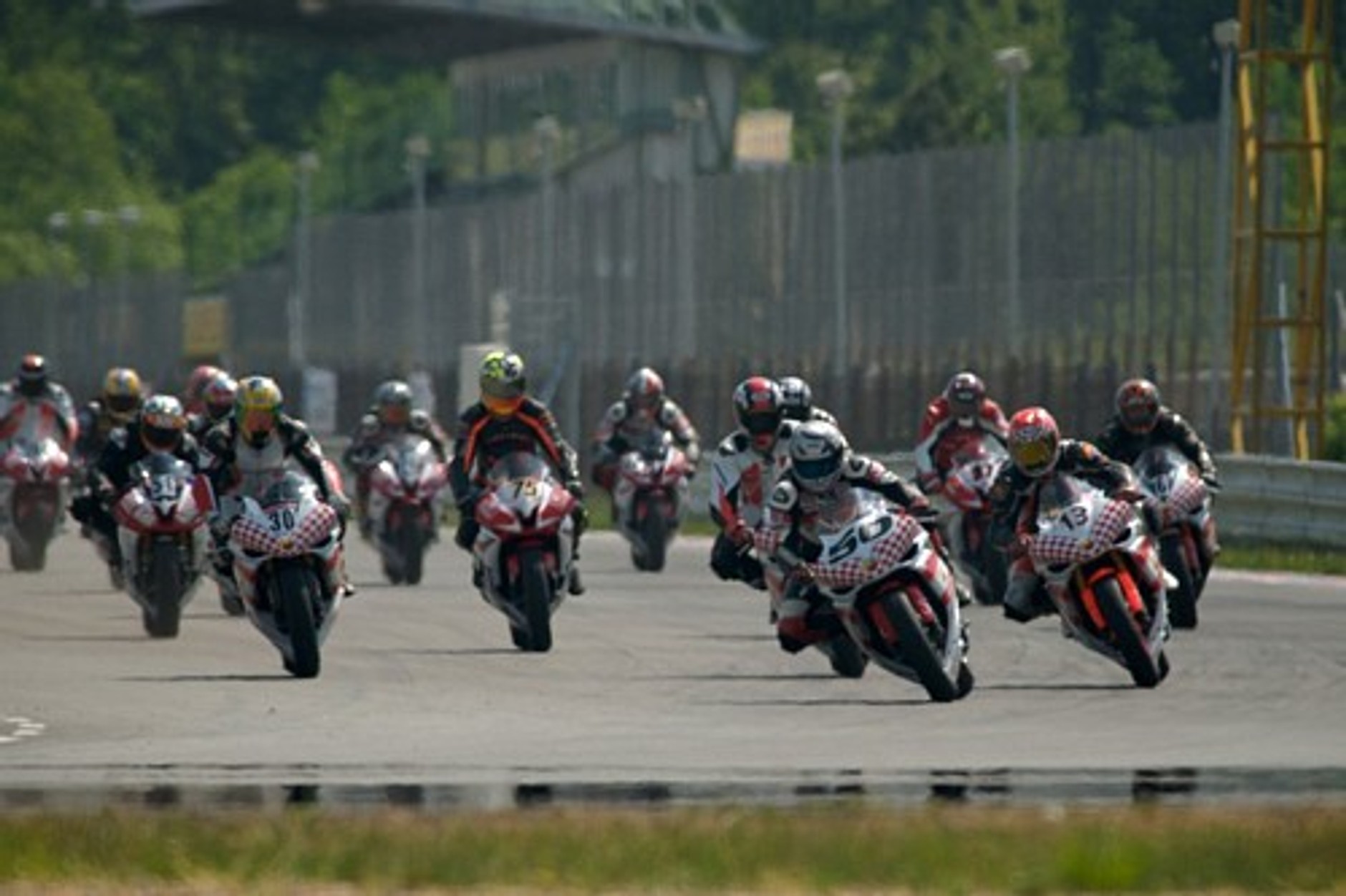Fiat Yamaha Cup 2009 - Pierwszy wyścig wygrali Mańczak i Małecki