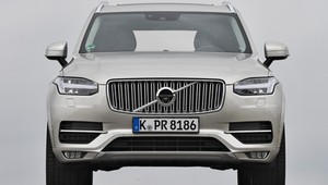 Lepiej postawić na większe używane Volvo XC90 czy młodsze, ale mniejsze XC60?
