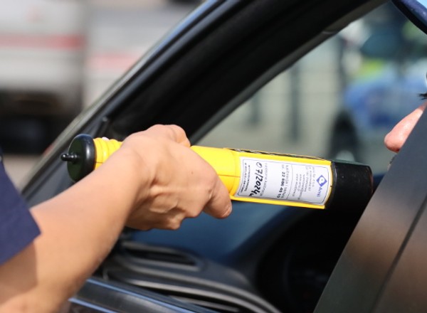 Policjanci zatrzymali go za prędkość. Odkryli wiele więcej