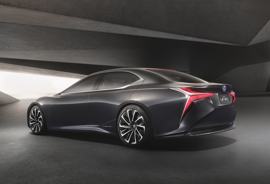 Lexus LF FC