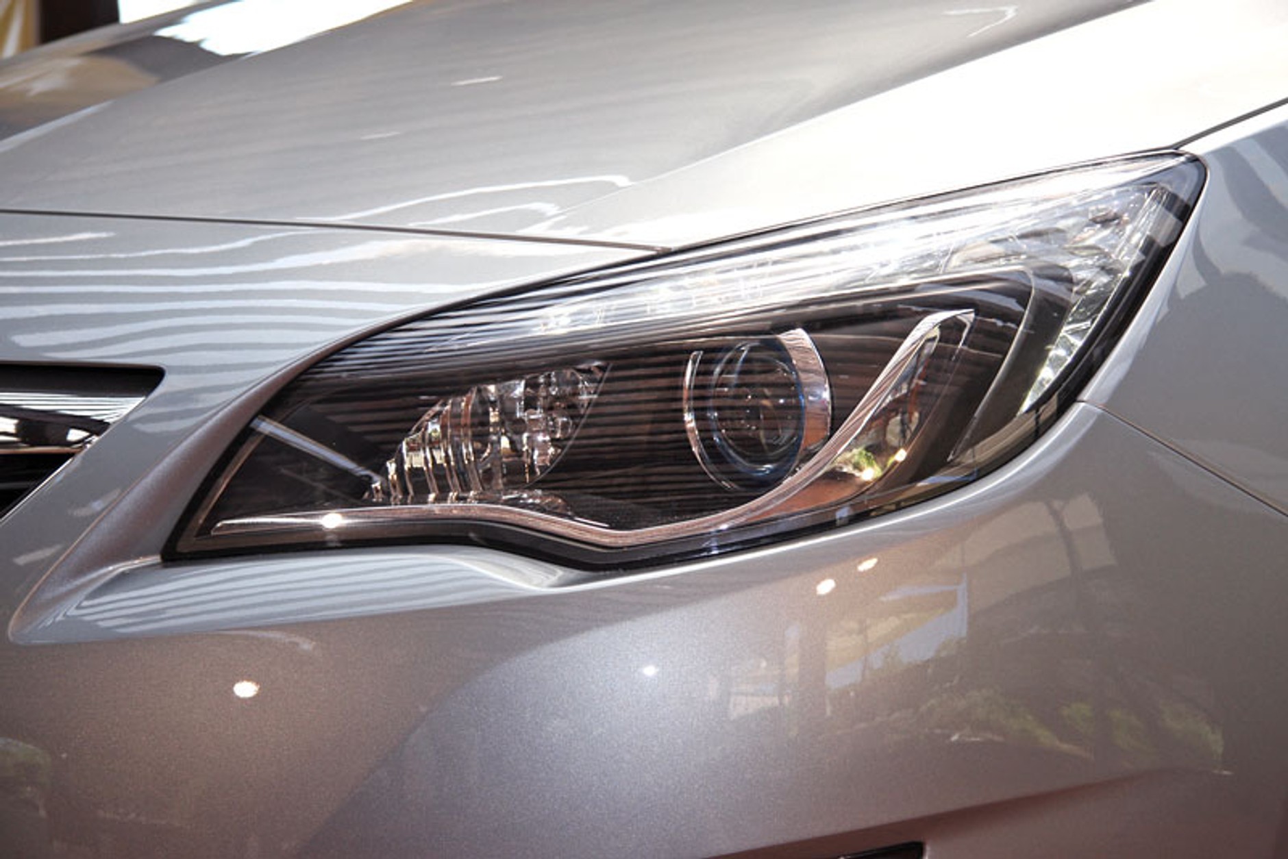 Opel: produkcja nowej Astry w Gliwicach rozpoczęta