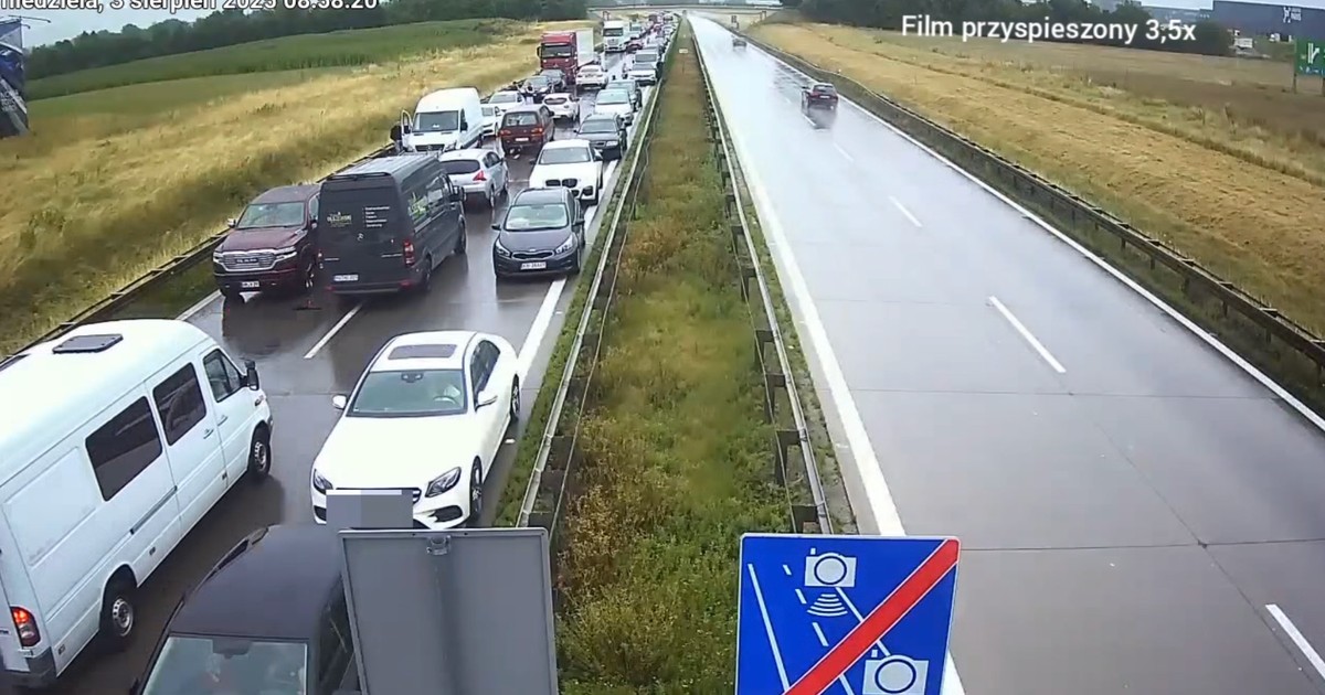 Jechali pod prąd korytarzem życia na autostradzie A4