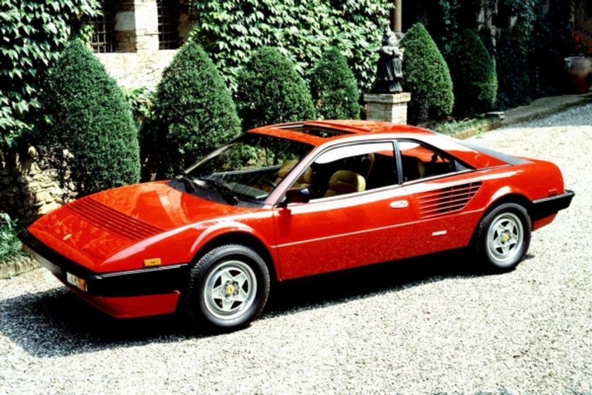 Ferrari Mondial 8