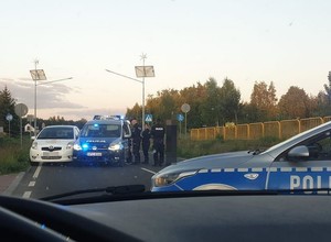 Właściciel Toyoty na telefonie obserwował trasę złodzieja. Zatrzymanie go jednak okazało się nie takie proste