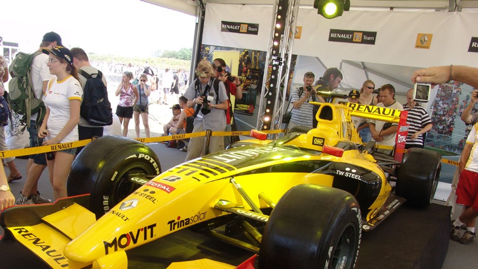 N-Gine Renault F1 Team Show: Kubica szalał w Poznaniu