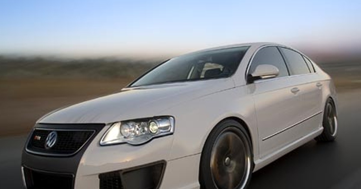 Volkswagen Passat R36: 300 KM, DSG, 4Motion