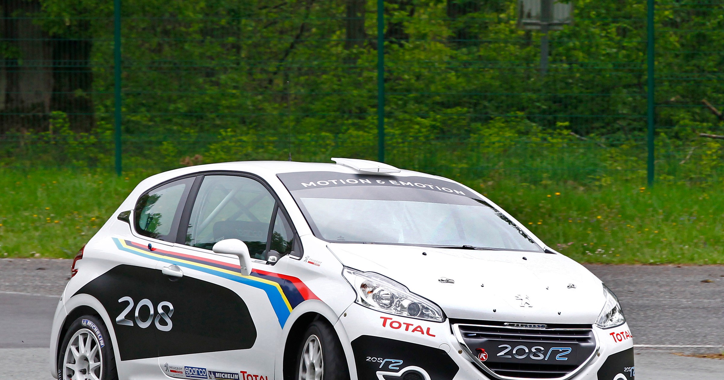 Peugeot 208 R2 na Ulster Rally