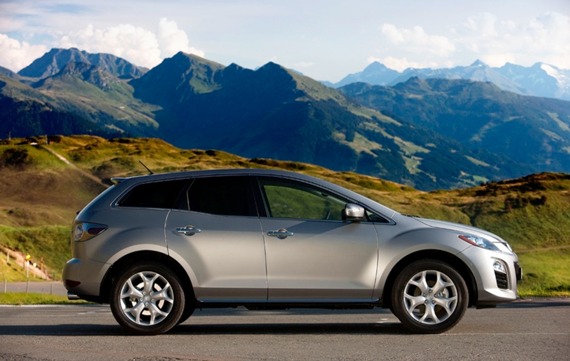 Mazda CX-7 vs MX-Crossport