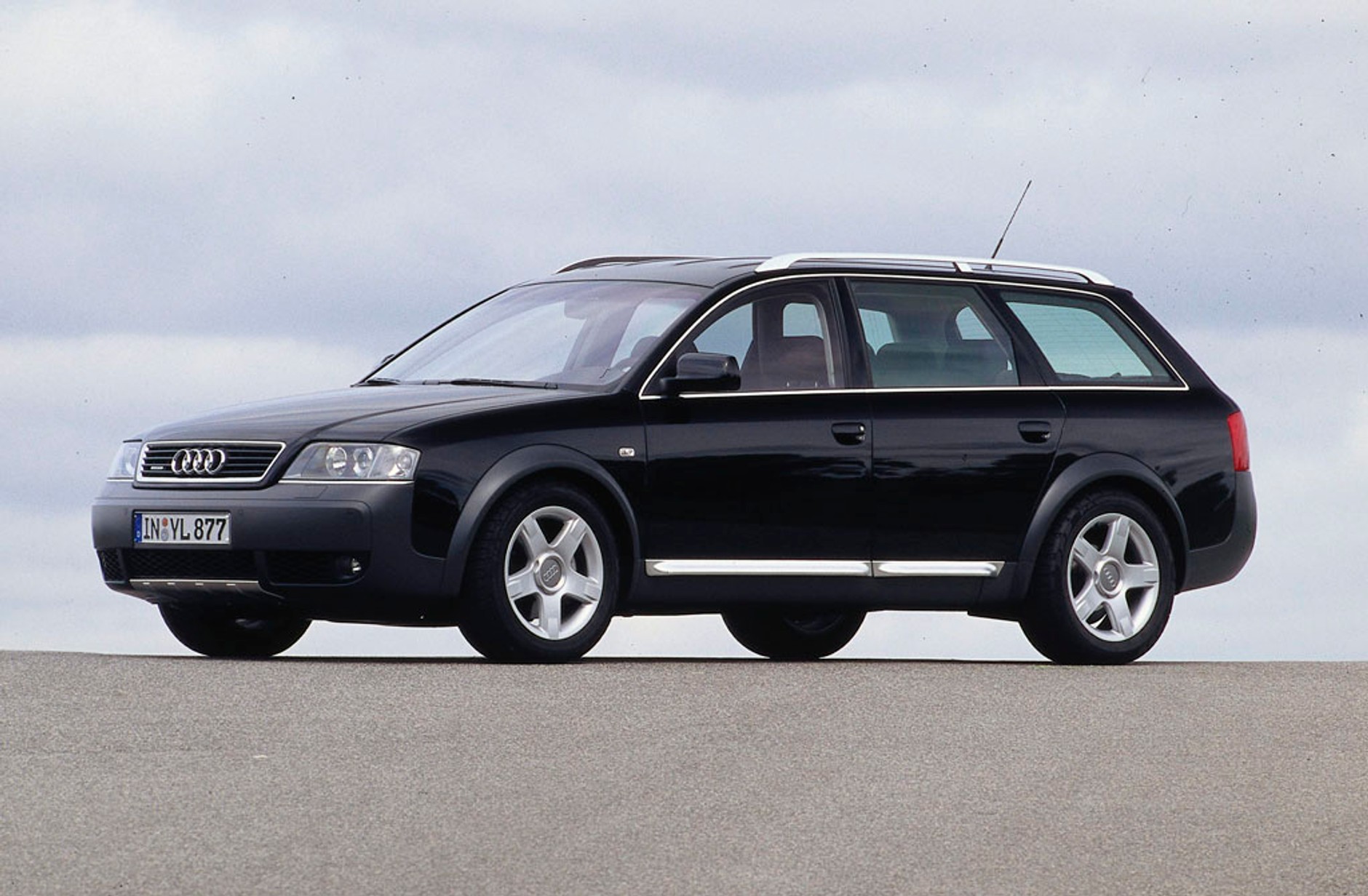 Konkurenci Volvo XC70 Cross Country