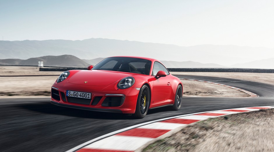 Porsche 911 GTS