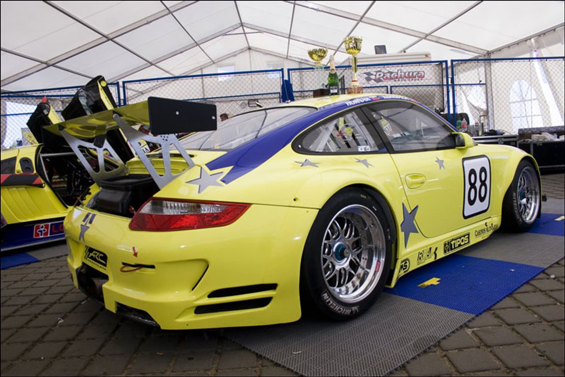 Wyścigi: nowe rekordy na torze w Poznaniu (fotogaleria)