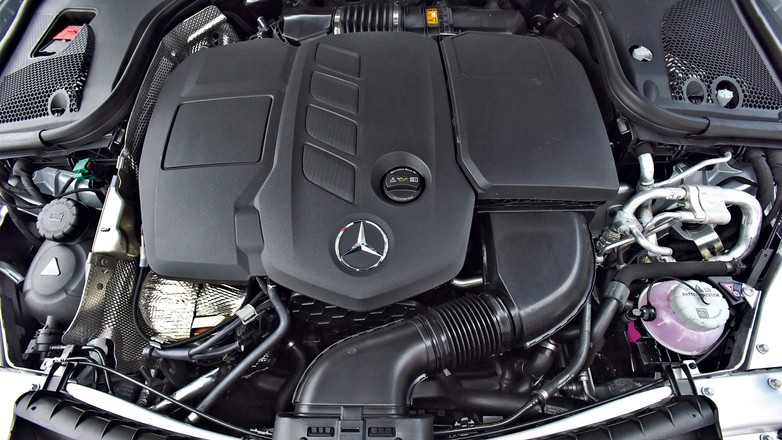 Porównanie: benzynowa hybryda, dieslowska hybryda kontra diesel i benzyna