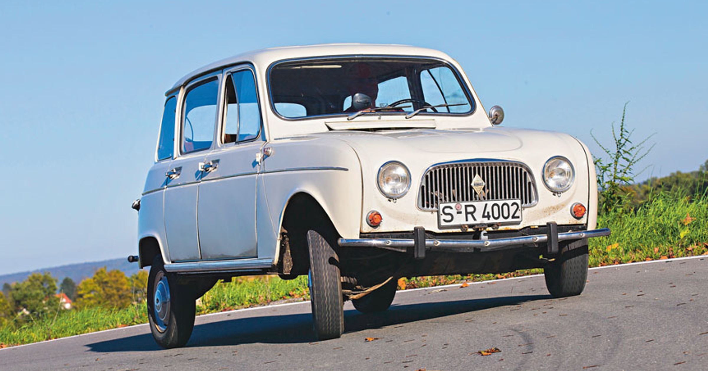 Renault R4 - klasyk, który wyprzedził Golfa