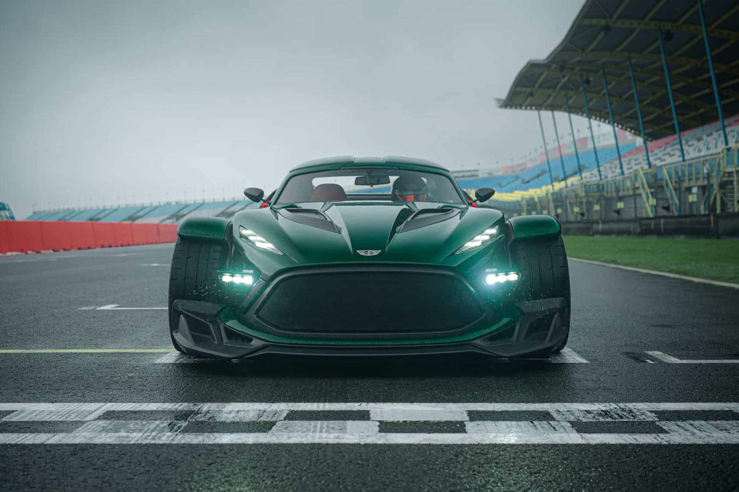 Holendrzy wzięli V6 Forda i stworzyli P24 RS. Ma 600 KM i waży 780 kg