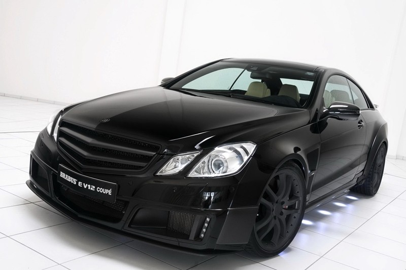 Brabus Mercedes E V12 – 800 KM za 1,9 miliona złotych
