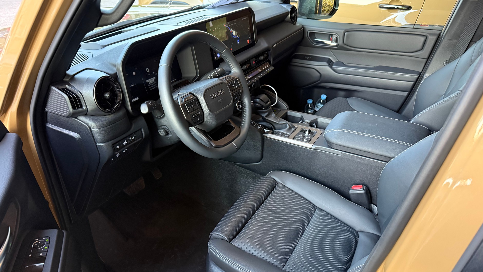 Toyota Land Cruiser 250
