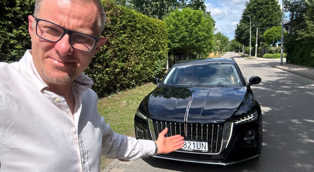 Jeździłem Hongqi H5. Jest luksusowe