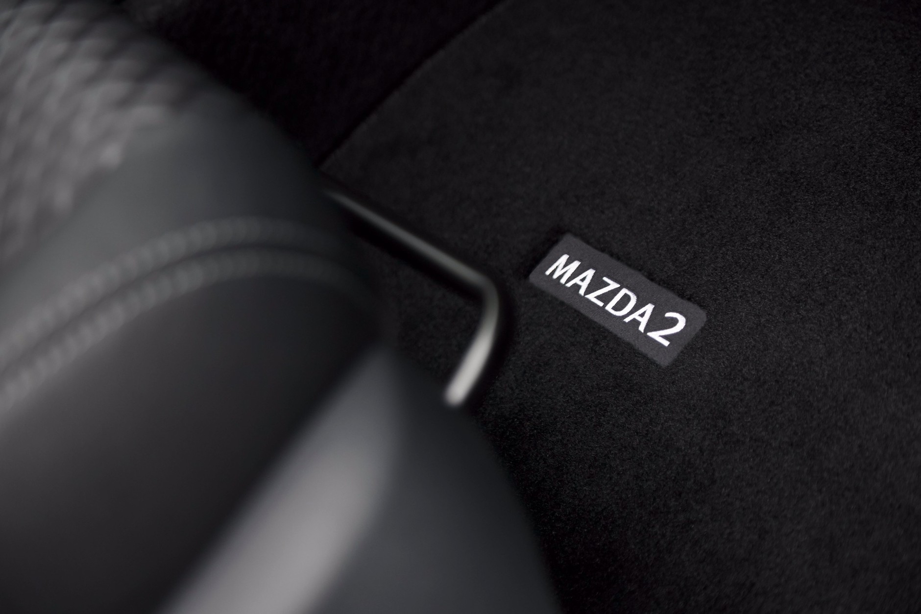 Mazda 2 Hybrid 2022