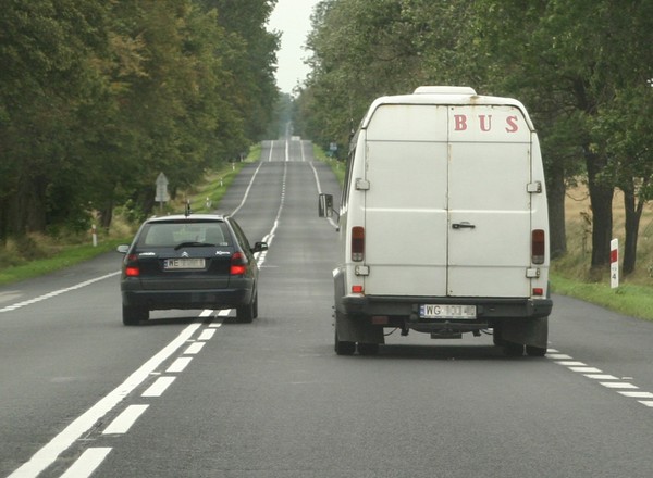 Jak bezpiecznie wyprzedzać?