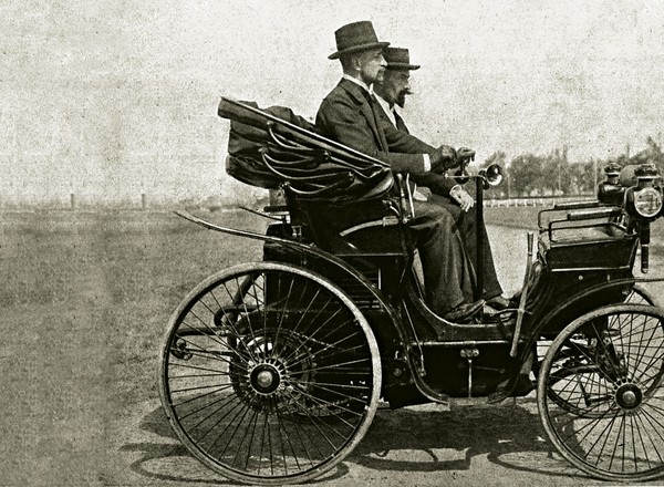 Jak wyglądały początki polskiej motoryzacji - lata 1918-39