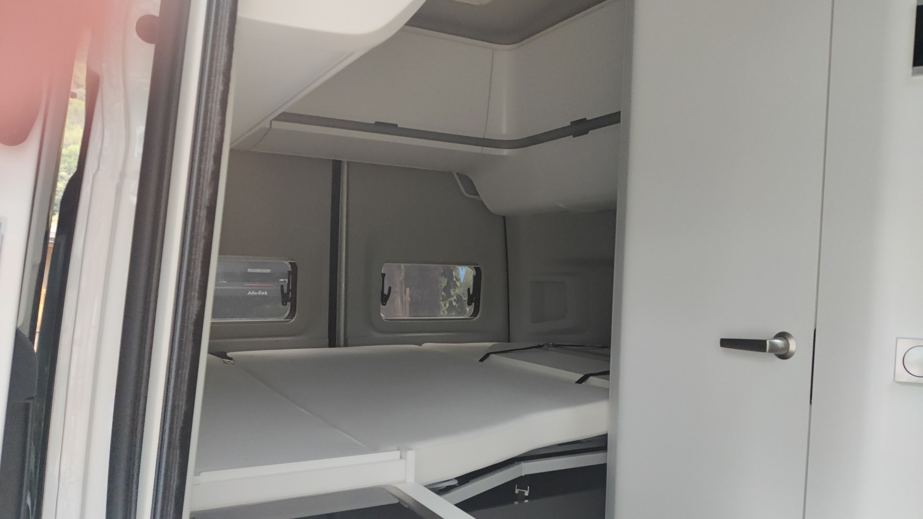 Volkswagen Amarok i Grand California na włoskich wakacjach