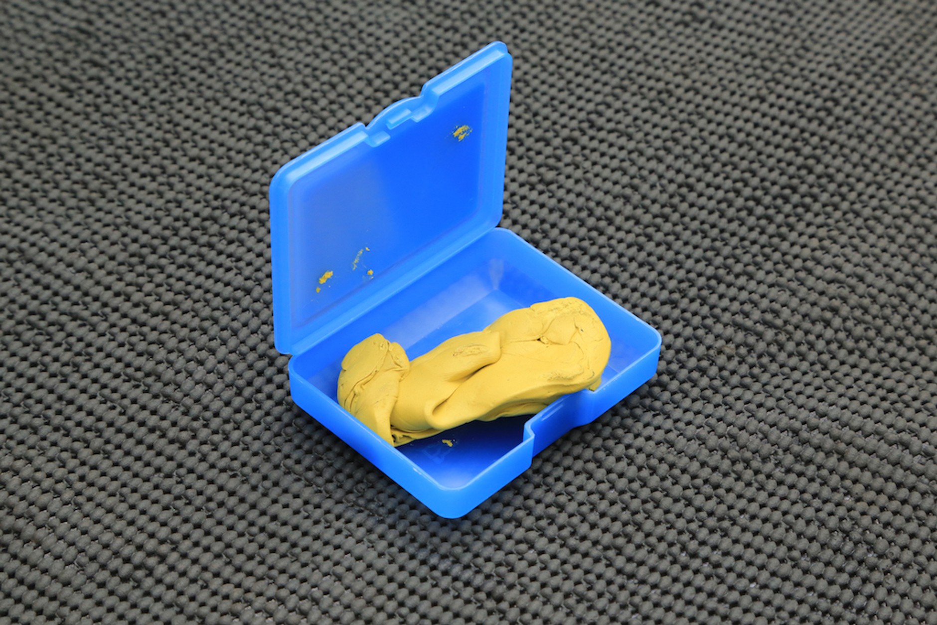 Środki do polerowania